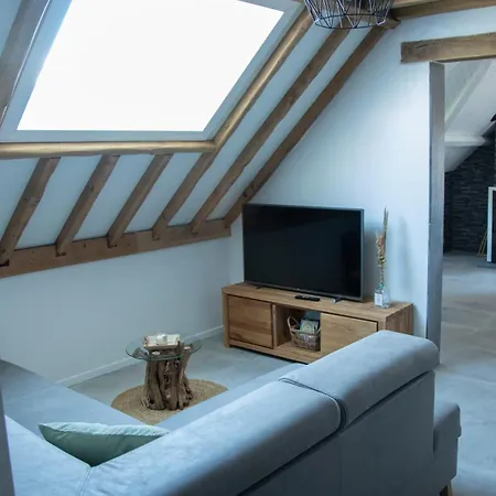 아파트 Le Toit Des Fagnes 잘헤이